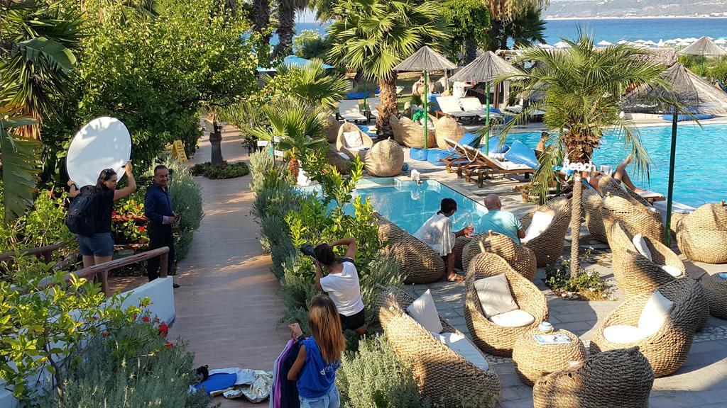 Area Blue Beach Apartments Ialysos  Dış mekan fotoğraf