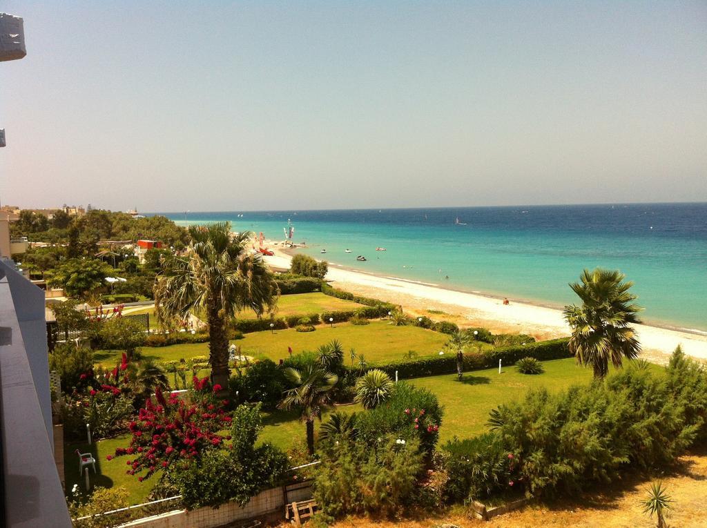 Area Blue Beach Apartments Ialysos  Dış mekan fotoğraf
